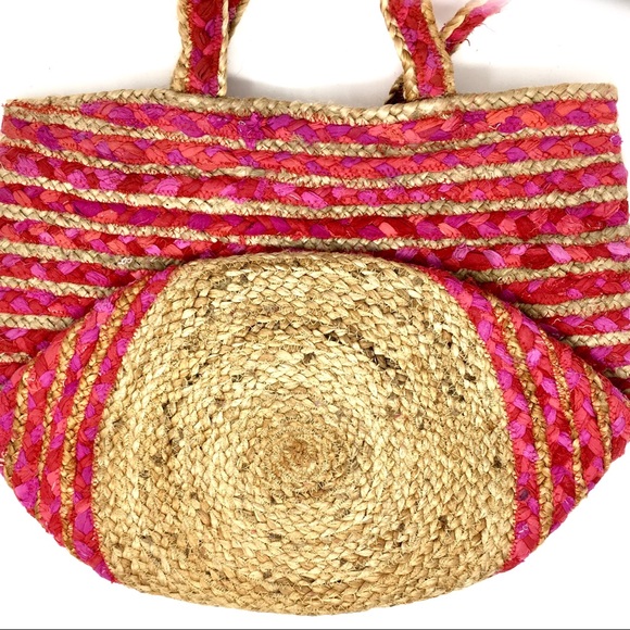 The MAIA Jute and Cotton Stripe Beach Tote Bag - Picture 5 of 8